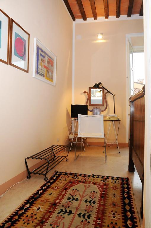Cavour33 Bed and Breakfast Massa  Exteriör bild
