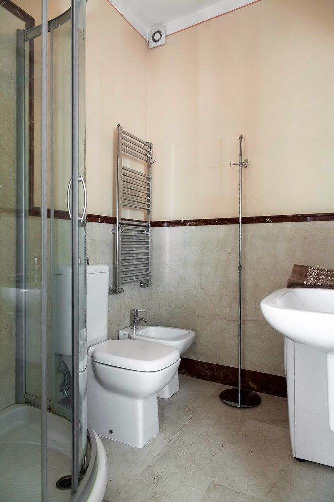 Cavour33 Bed and Breakfast Massa  Exteriör bild